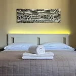 Le Stanze Sui Musei Vaticani Gasthof 4*