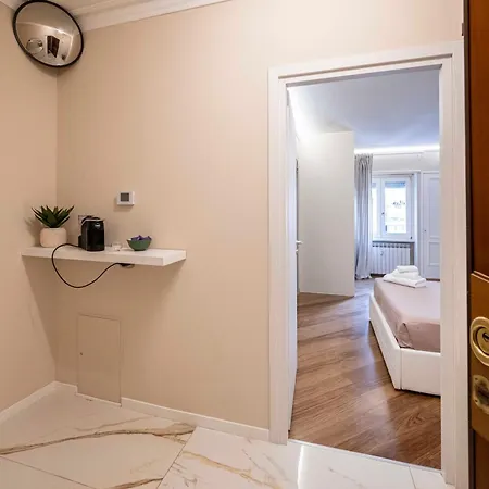 Le Stanze Sui Musei Vaticani 4* ローマ